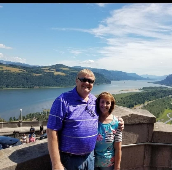 Meet your Posher, Debbie - Picture 1 of 1